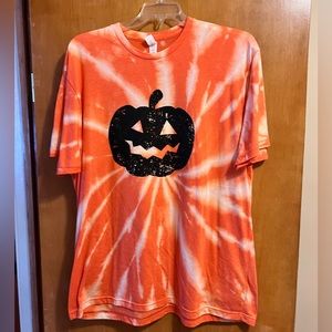 D&E Tee - Bleached Pumpkin short sleeve tee. XXL. NWOT never worn.